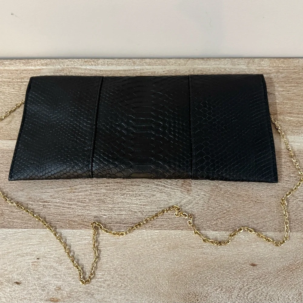 Urban Expressions Snakeskin Embossed Black Envelope Clutch with Gold Chain